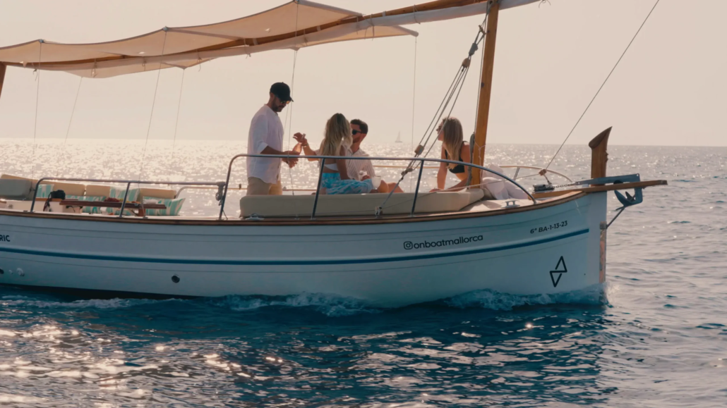 elysium-rent-boat-alcudia-mallorca