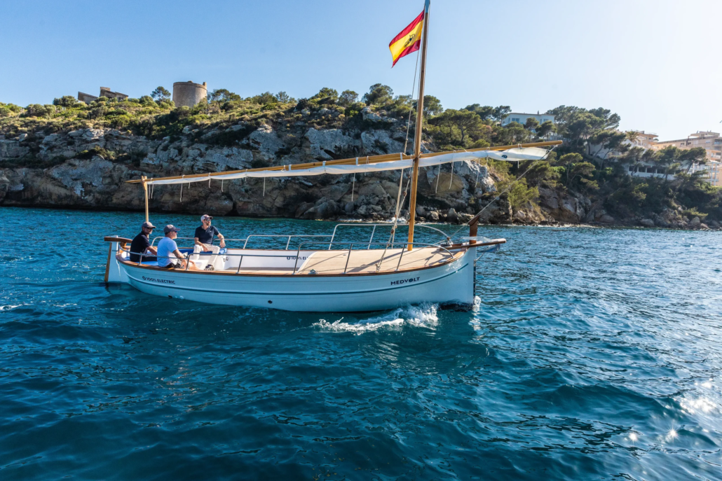 elysium-rent-boat-alcudia-mallorca4